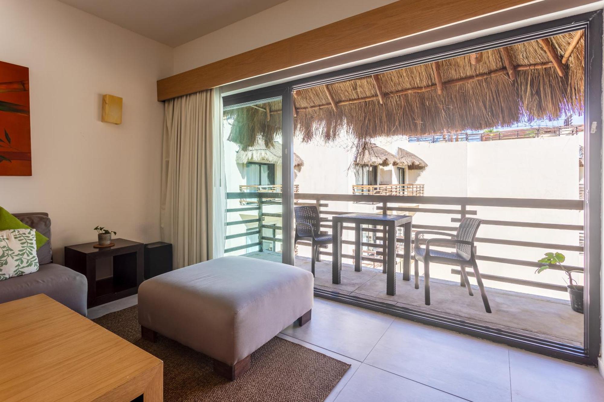 Hébergement de vacances Magnificent Oceanview Rooftop Lounge With Plunge Pool *